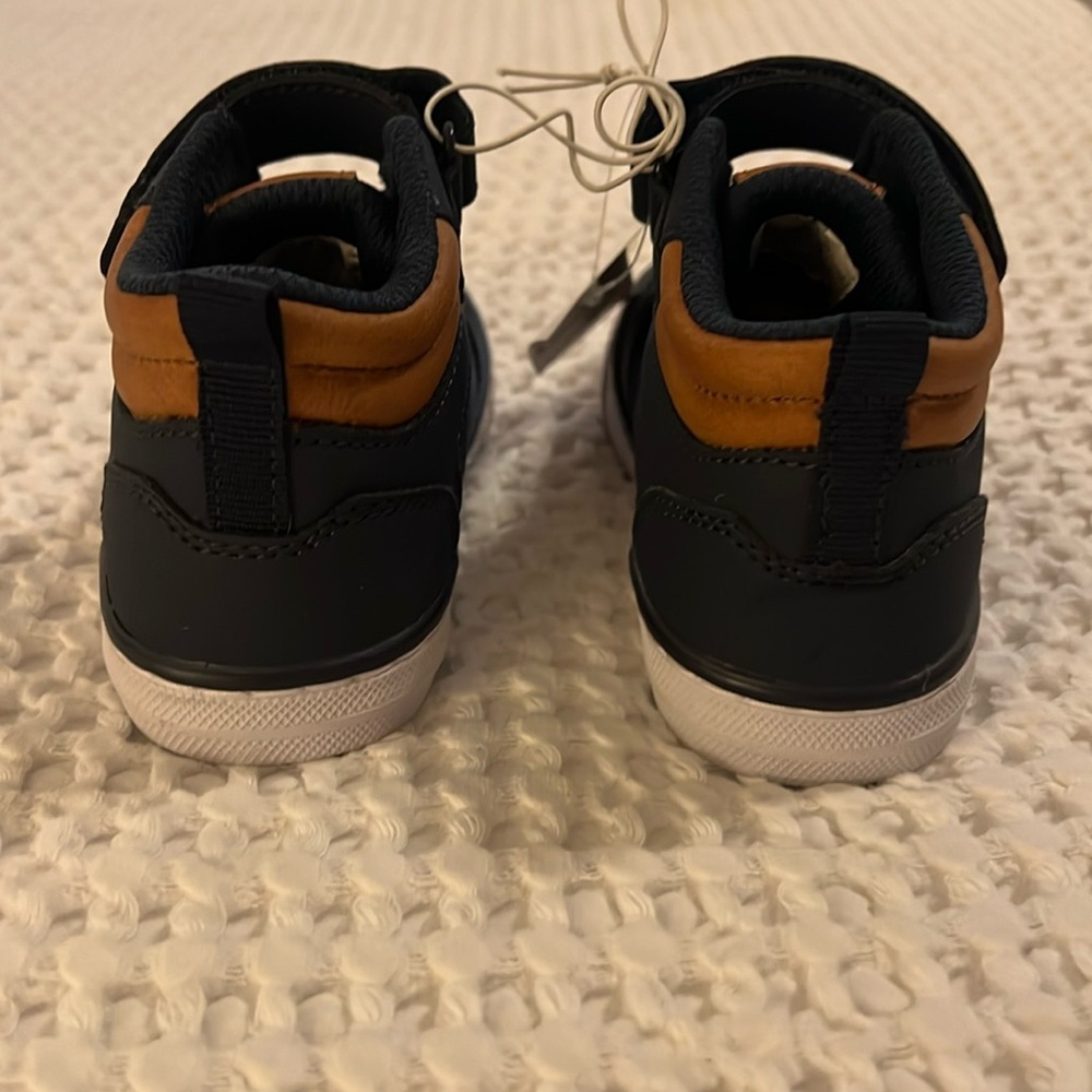 The Children’s Place, navy high top sneaker - Picture 3 of 5